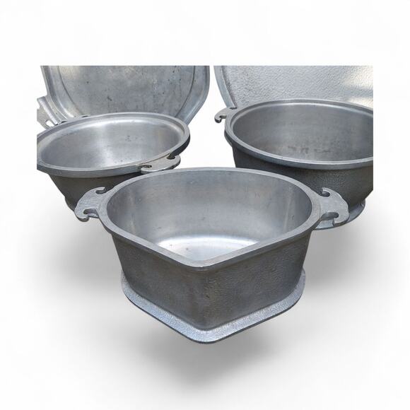 Lot Of 5 Vintage Guardian Service Wear Textured Cast Aluminum Ware No Lids - Picture 2 of 9